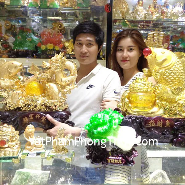 Anh Linh - khách hàng mua Cá chép vàng rồng vàng cuộn tụ bảo H295G, Bắp cải đế gỗ H205G, Thiên nga vàng H493G, Thiềm thừ vàng H161G, Gà vàng trăng vàng H376G, Rắn vàng sanh tài H435G