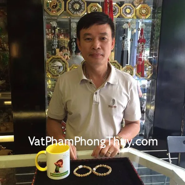 Chú Băng - khách hàng mua chuỗi thạch anh vàng tươi Uruguay A+++ S6366-S2-3380 và S6366-S2-2535