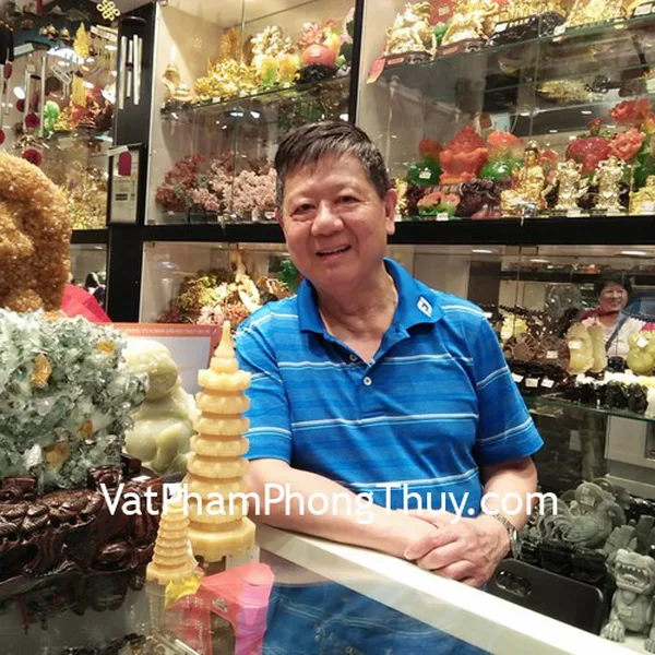 Chú Cẩm-khách hàng mua tháp văn xương hoàng long 7 tầng GM061