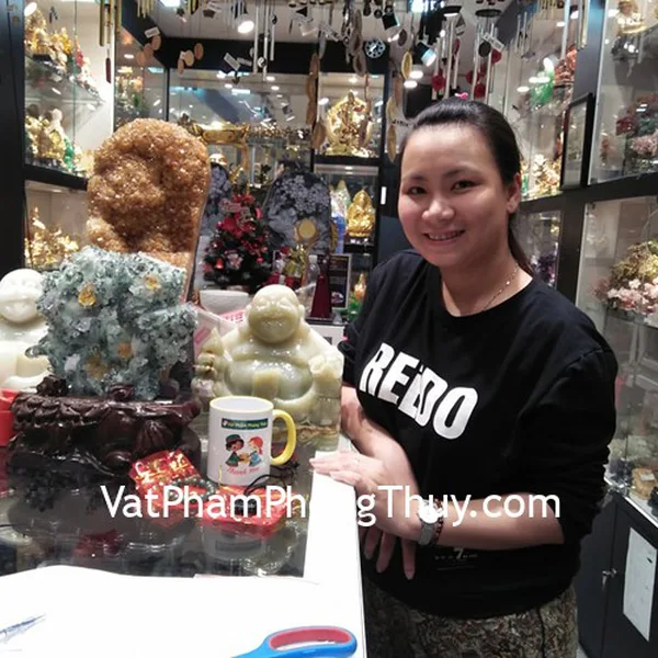 Chị Oanh-khách hàng mua phật bổn mạng hắc ngà tuổi dậu S6340-7, phật bổn mạng phỉ thúy tuổi mùi S6640-6 và chuỗi phỉ thúy S6675