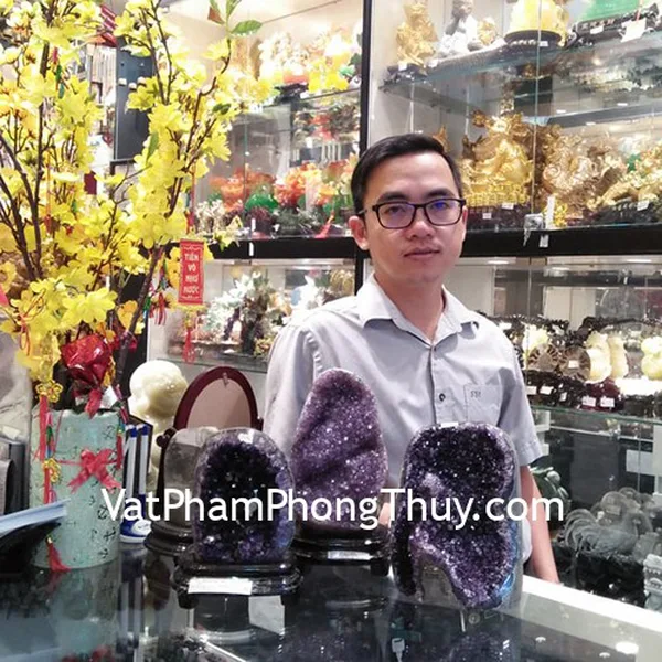 Anh Phương - khách hàng mua bông thạch anh tím Uruguay H089-23100