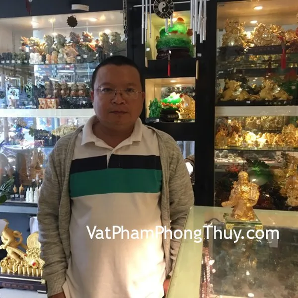 Anh Việt - khách hàng mua Thần tài vàng H267G, chuỗi 2 tỳ hưu hoàng long S6010