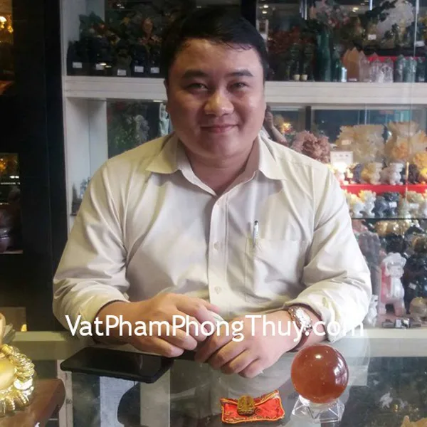Anh Bình - khách hàng mua Quả cầu thạch anh vàng M191-S4-1042, Phật bản mệnh A Di Đà đá mắt mèo S6842-8