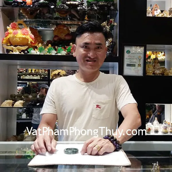Anh Tâm - khách hàng mua vòng ngọc VM103-6725, chuỗi mắt mèo đen xám S6822 và chuỗi thạch anh tím đậm A+ S6758-5169