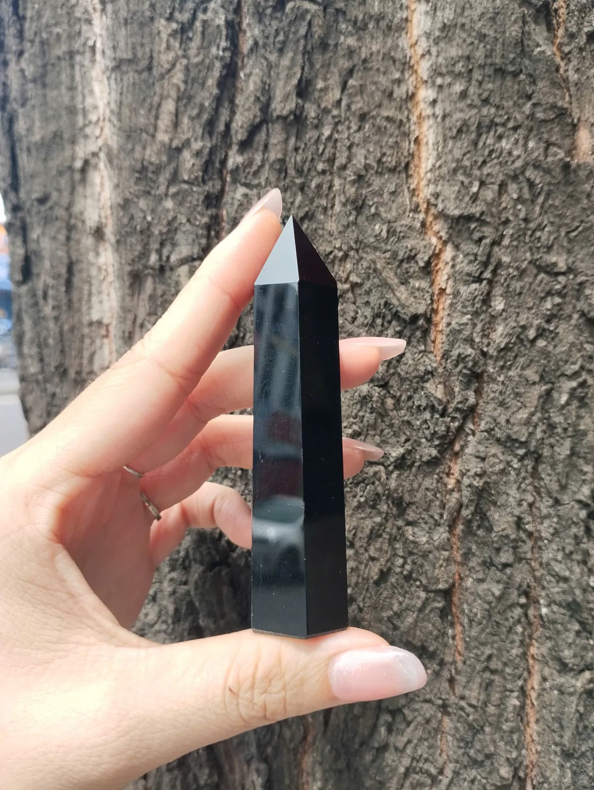 Trụ thạch anh đen (hắc ngà) HM058-154