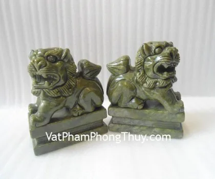 Sư tử lam ngọc lớn M050