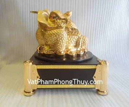 Thiềm thừ vàng xoay đế vuông to - chiêu tài kim thiềm FA090