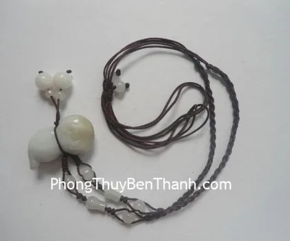 Dây chuyền kết sẵn gậy như ý nhỏ đá Miến Điện FS500