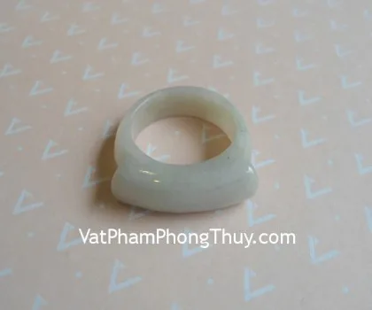 Nhẫn trơn phỉ thúy GCN fs6212