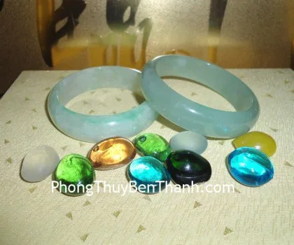 Vòng cẩm thạch vân nhạt A+++ GCN S6623