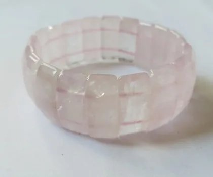 Chuỗi thạch anh hồng trung S6130