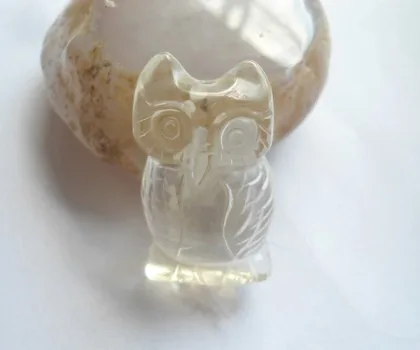 Cú mèo đá hắc ngà FGM173