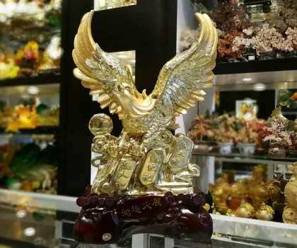 Đại bàng vàng tung cánh - hồng vận đại triển H482G