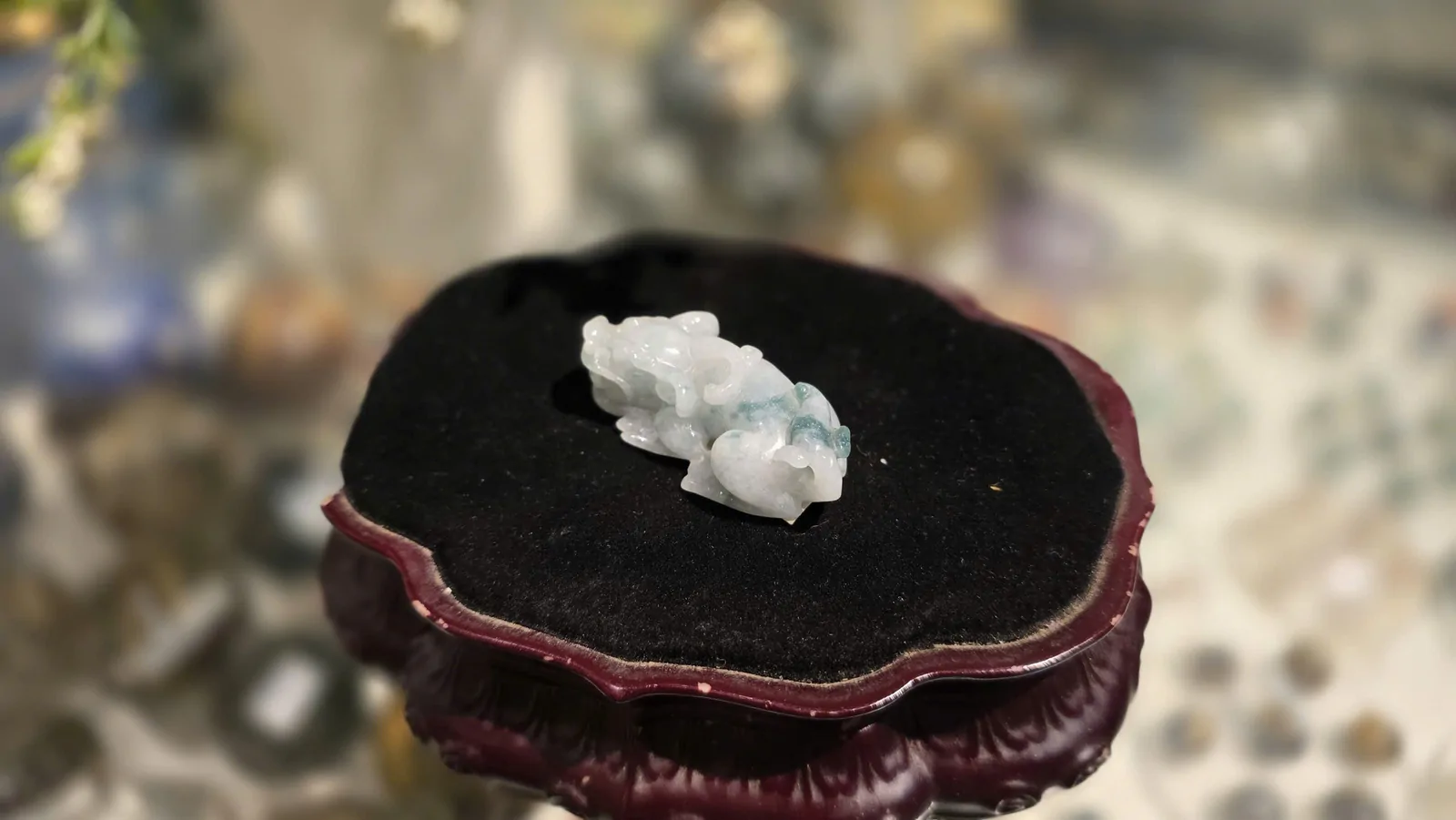 Tỳ hưu ngọc phỉ thúy xanh đậm vân mây A+++++ (GCN 17611 - 25.6 gr) S6897-S3-5581