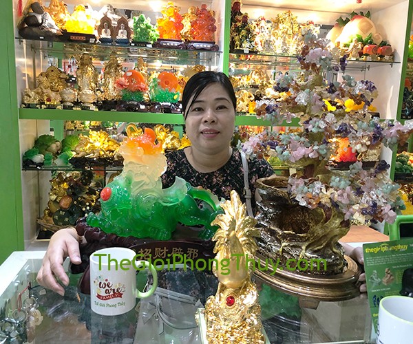 Chị Hạnh - Khách Hàng mua Cây nhiều màu phong thủy luân FKC063, Tỳ hưu xanh FH108G, Gia đình gà FG016A và Gà vàng đuôi vểnh FG070A