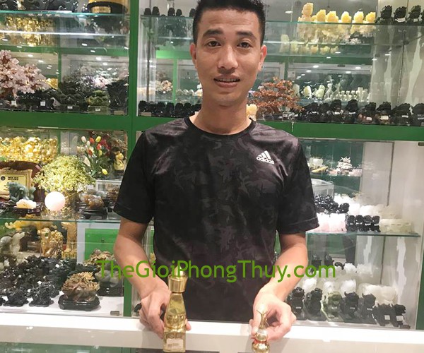 Anh Thuận-Khách hàng mua Đèn ngũ hành đồng FK1227 và Hồ lô trơn nhỏ FD206.