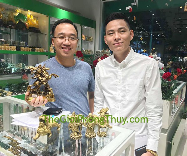 Anh Đạt - Khách mua Quan công kiểu cổ màu đồng cưỡi ngựa cầm đao FC147A,Tam đa đồng nhỏ FD216,Quan công đồng nhỏ FD135,Tỳ hưu mình tiền đuôi như ý(trung)FD277