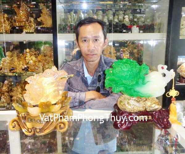 Anh Long - khách hàng mua Bắp cải xanh trên túi tiền vàng K179M, Thiềm thừ liên niên đại cát Y048