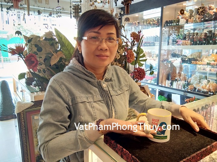 Chị Huyền - khách hàng mua mặt tỳ hưu ngọc phỉ thúy tại S954