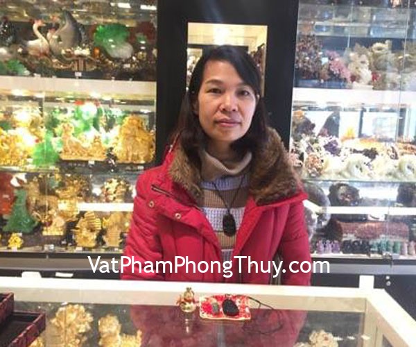 Chị Hường - khách hàng mua hồ lô đồng nhỏ và phật bản mệnh đá hắc ngà