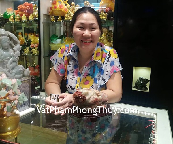 Chị Ánh - Khách hàng mua Thiềm thừ  ngọc Hoàng long tam thể TT-HL