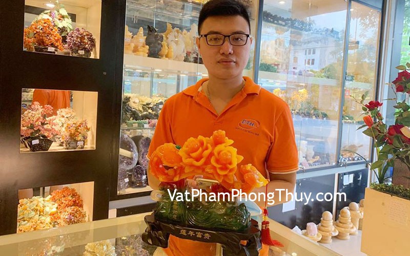 Anh Hồng - Khách hàng mua Mẫu đơn ngọc đỏ như ý trên núi xanh - Liên niên phú quý G118A.